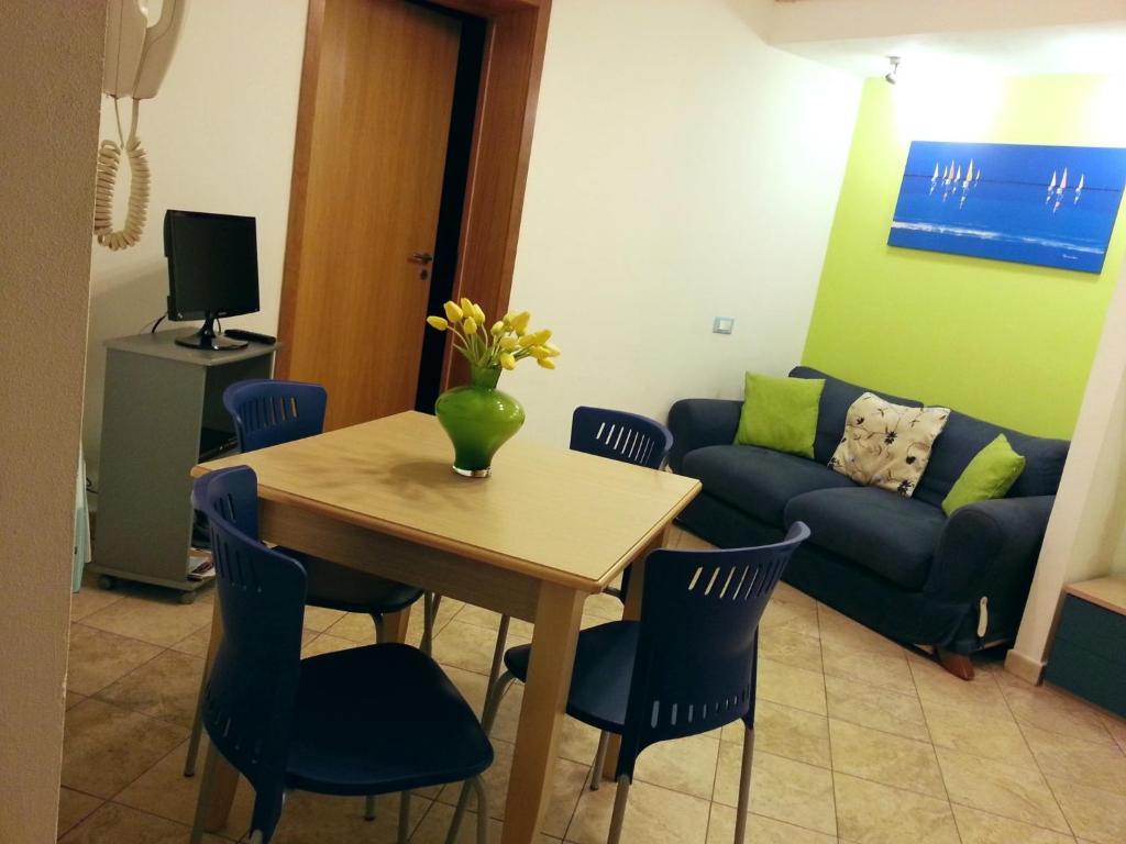 Il Cortile Fiorito Apartment Trapani Exterior foto