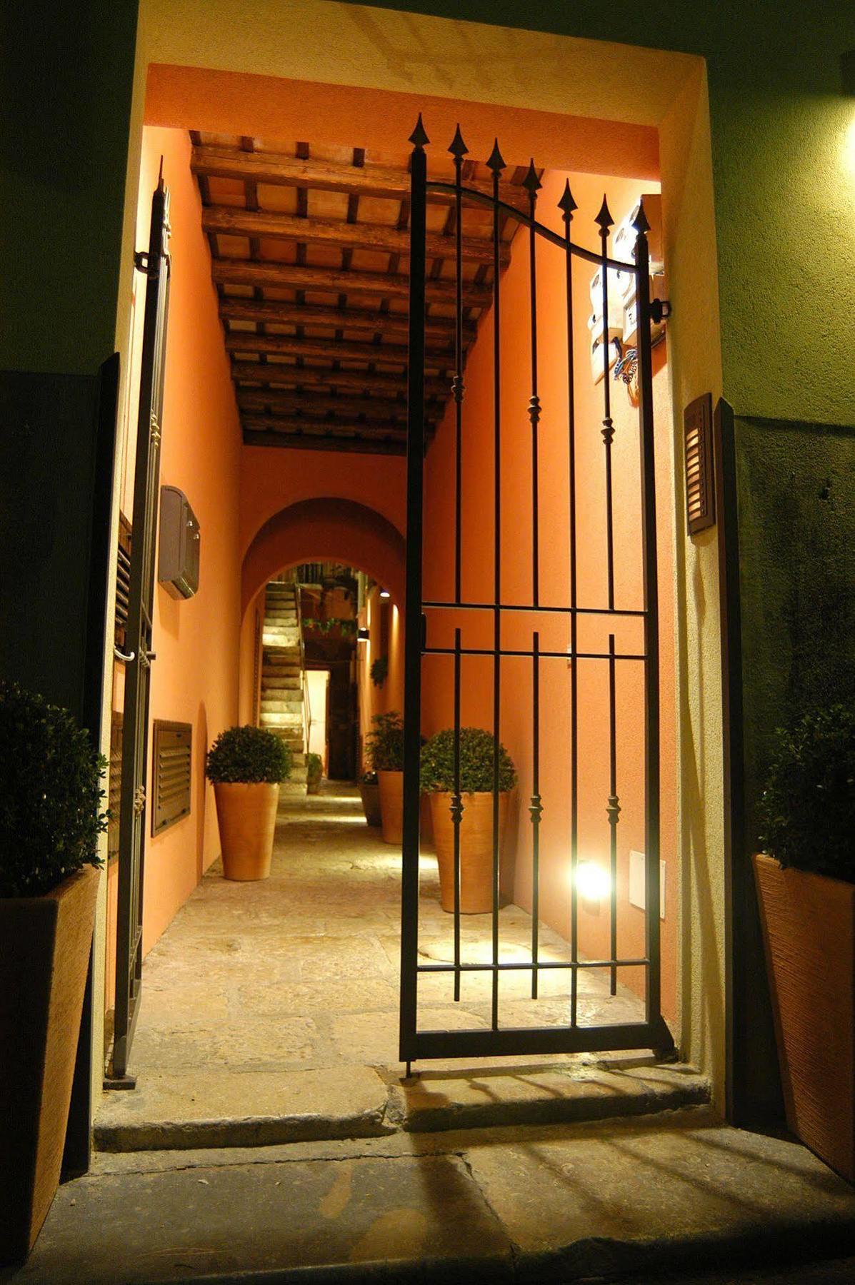 Il Cortile Fiorito Apartment Trapani Exterior foto